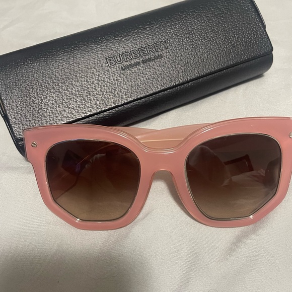 Burberry sunglasses